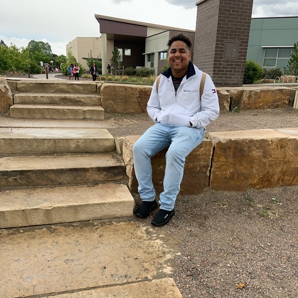 Meet your Posher, Robert - Picture 1 of 1